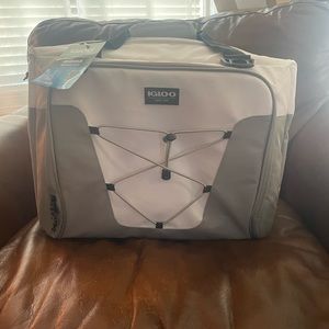 Igloo Cooler